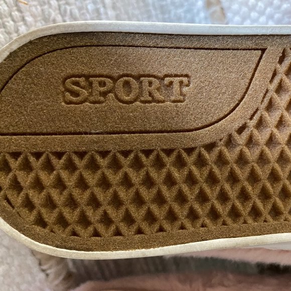 NWT~.Qupid Light Pink Fuzzy Loafers~sz 9 - Picture 9 of 13